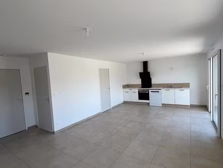 maison - t3 - 70m2