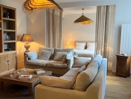 appartement meublé de standing - 84 m2 - centre historique de périgueux - prestations haut