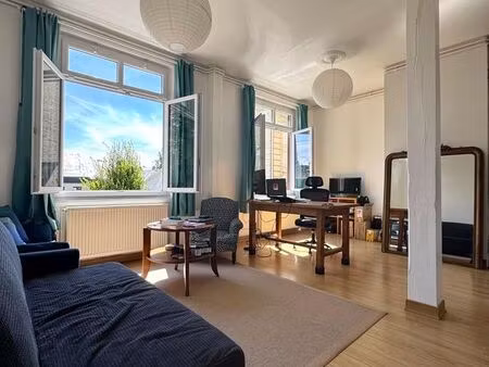 appartement 2 pièces 51 m²
