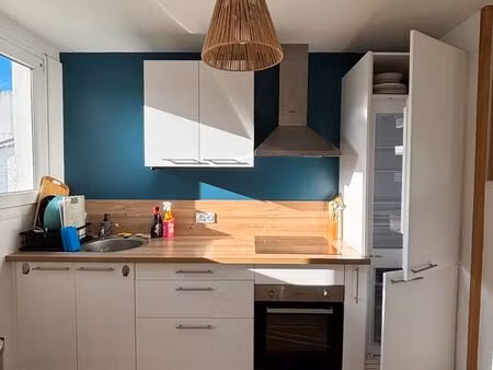 t3 meublé avec terrasse 10m2