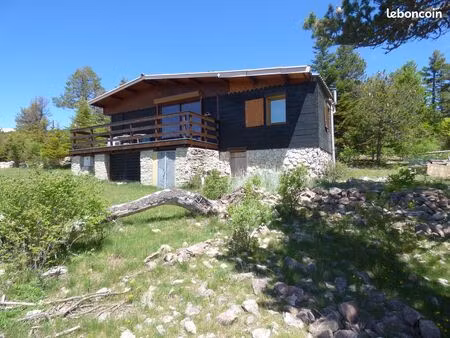 chalet 3 pièces mont ventoux bedoin