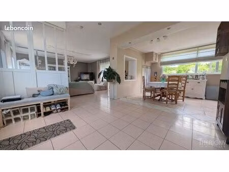 maison 6 pièces 133 m²