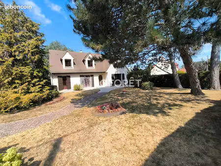 maison 7 pièces 150 m²