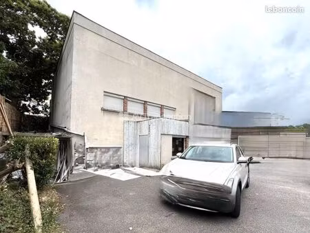 a vendre  saint germain en laye  78   entrepot-local 467 m2  