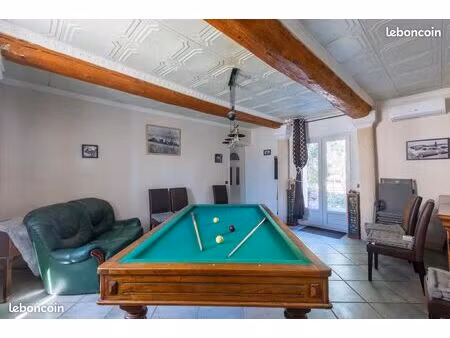 maison 8 pièces de 178 m² au pontet (84130)