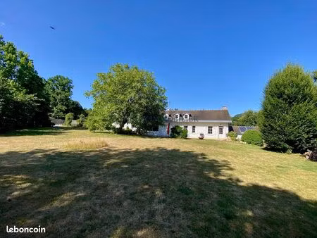 longère 6 pièces 233 m²