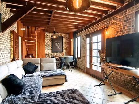 maison 3 pièces 90 m²