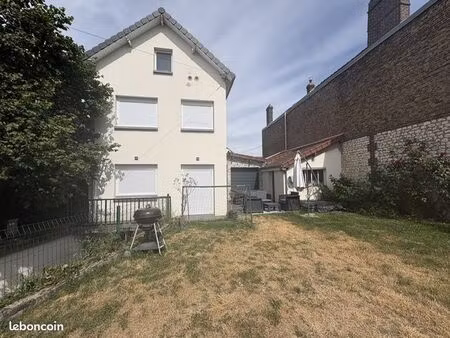 maison 7 pièces 173 m²