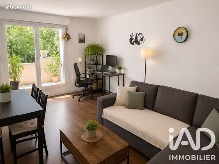 appartement 3 pièces 64 m²