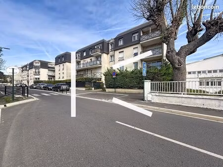 appartement 4 pièces 84 m²