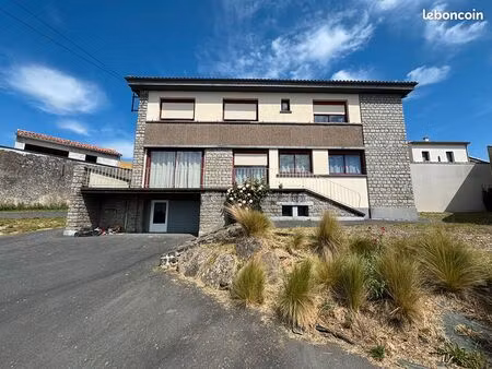 immeuble 208 m² bressuire