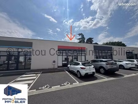 bureaux 68 m²