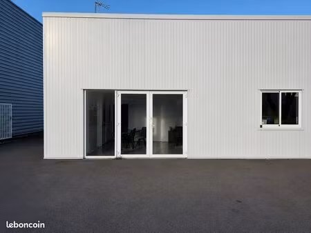 local professionnel / commercial – aytré (la rochelle) – 110 m²