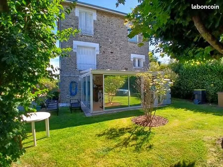 maison 5 pièces 110 m²