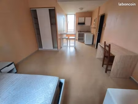 studio idéal pour étudiant
