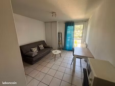 studio meuble avec parking fermé castres