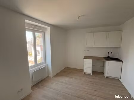 appartement t2 refait à neuf