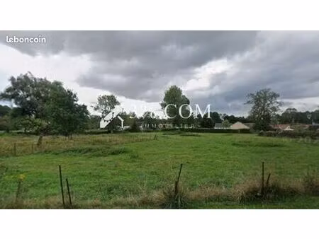 terrain 4 237 m² maisnieres