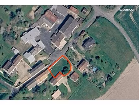 terrain constructible de 515 m² dans un village au charme de l'ancien – thurageau (86110)