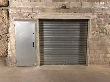local de stockage a louer