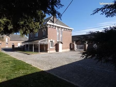 maison 6 pièces 206 m²