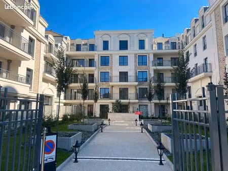location – appartement 2 pièces à fontenay-le-fleury