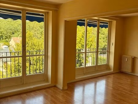 appartement 66 m2 / 15 min rer/ 1390