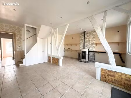 maison 3 pièces 76 m²