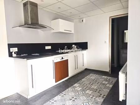 studio 1 pièce 23 m²