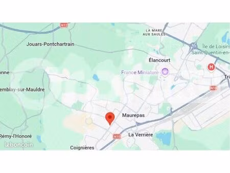 local d'activité 882 m²