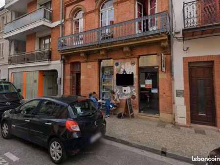 local commercial de 61 m² avec espace de stockage  centre-ville de montauban