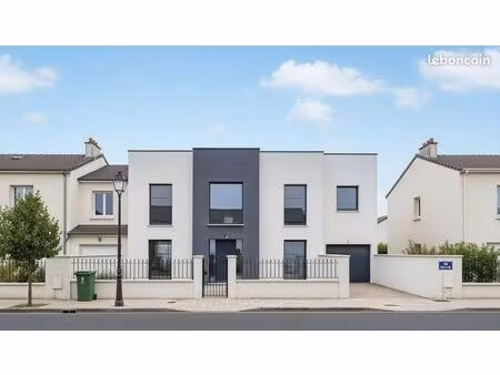 maison 6 pièces 123 m²