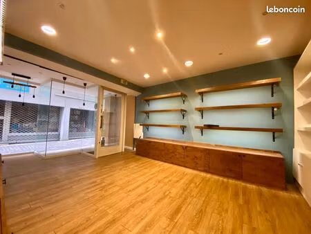 local commercial 41 m²
