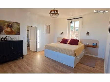 maison 165m2 corbie  beaux volumes. idéalement située