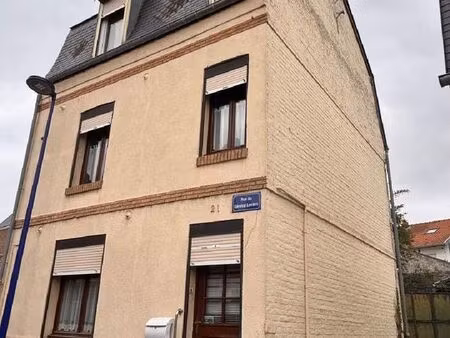 maison 7 pièces 106 m²