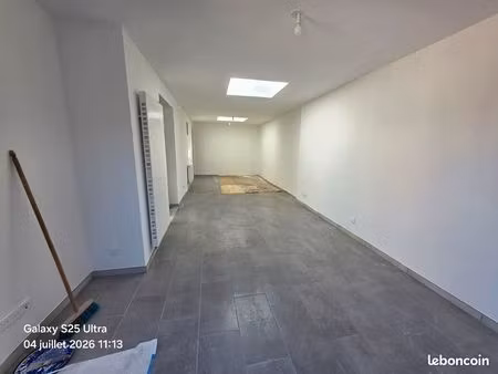 maison calme  lumineuse  économique proche des transports