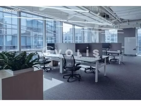 bureaux 297 m²