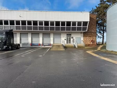 entrepot - logistique 1352 m² marly-la-ville