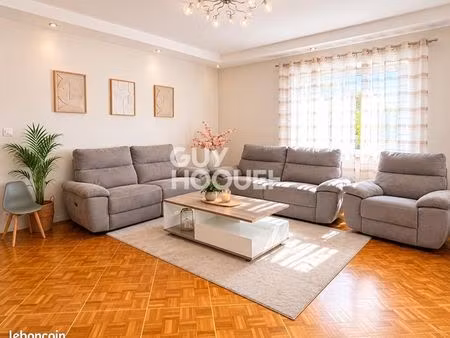 maison 7 pièces 148 m²