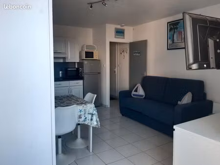 studio meublé