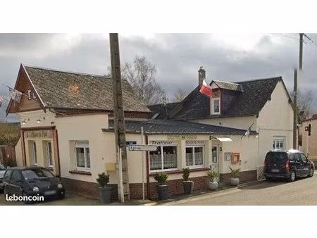 local 145 m² éplessier