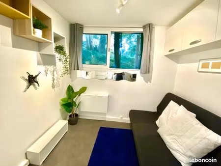appartement 1 pièce 9 m²