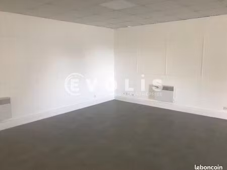 bureaux 163 m²