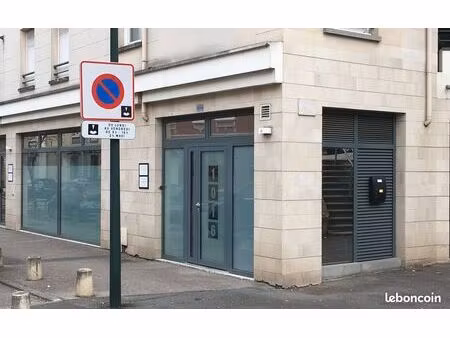 location local professionel