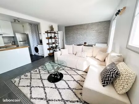 ravissant 2 pièces meublé de 50m² avec balcon - saint-gratien (95)