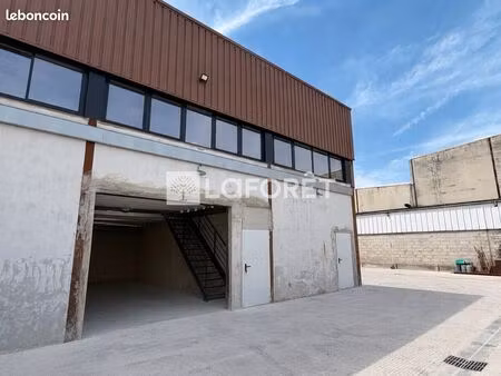 entrepôt 175 m² ozoir la ferriere