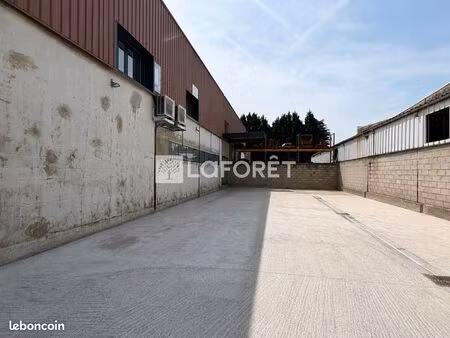 entrepôt 200 m² ozoir la ferriere