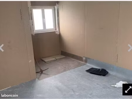 garde-meuble / box de stockage de 19m2