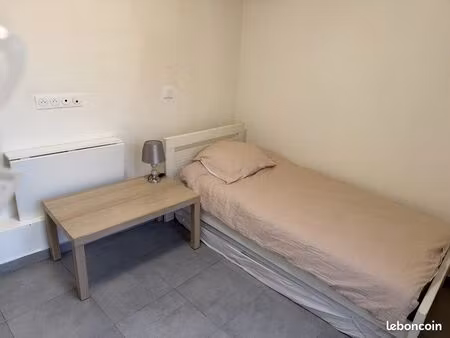 chambre indépendante