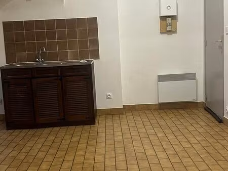 quartier recherché entre centre et gare studio de 19 m²